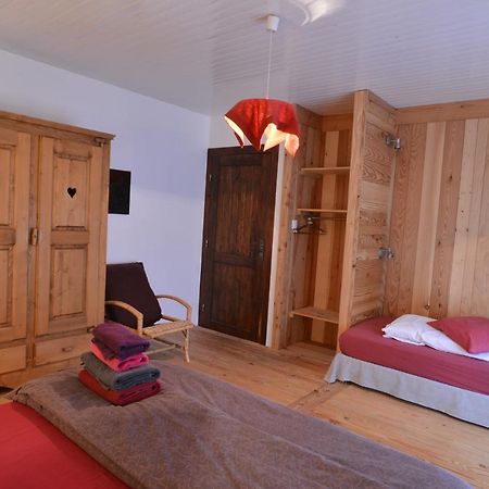 Le Chalet De Valentine Bed and Breakfast Ventron Εξωτερικό φωτογραφία